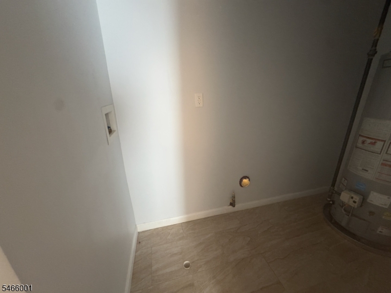 201 Schuyler Ave 2nd Fl Newark NJ 07112