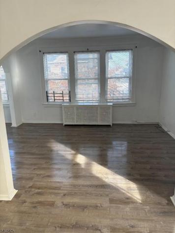 30 Underwood Street Newark NJ 07106