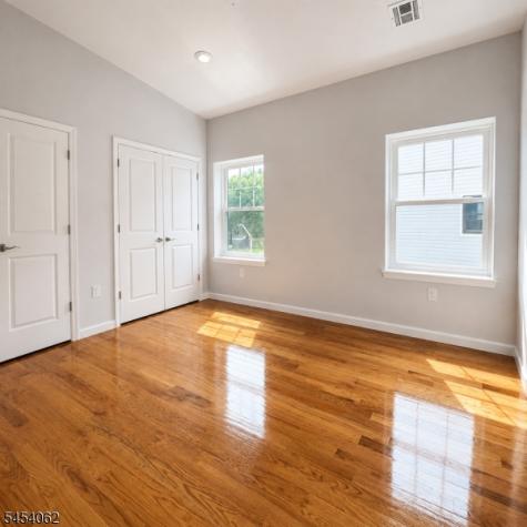 627 Thomas Blvd, Apt 2 East Orange NJ 07017