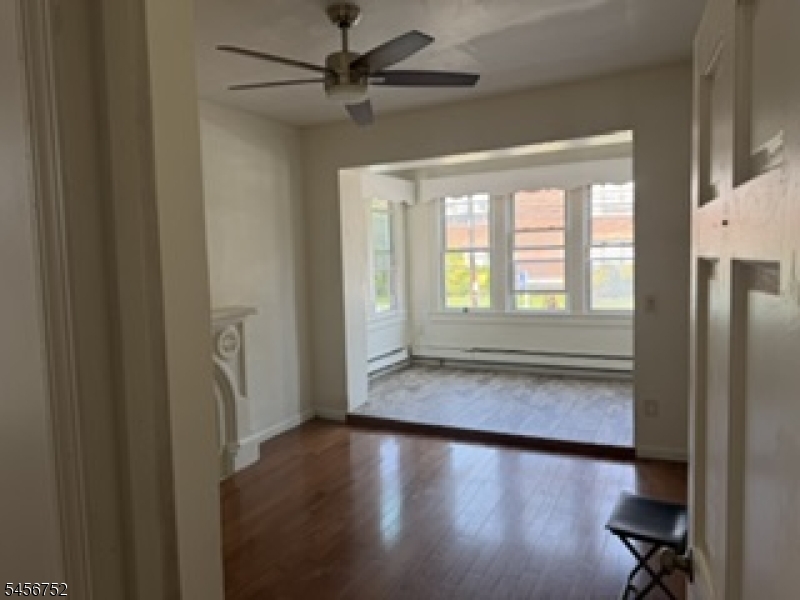 192 Avenue B Bayonne NJ 07002