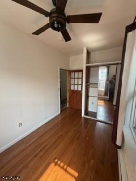 192 Avenue B Bayonne NJ 07002