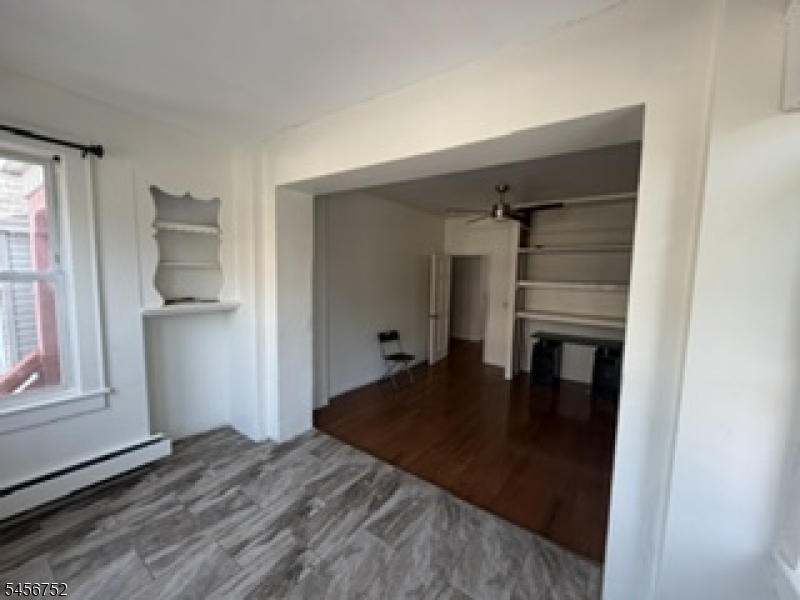 192 Avenue B Bayonne NJ 07002