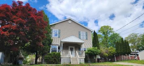 306 Nariticong Avenue Hopatcong NJ 07843