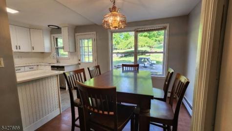 306 Nariticong Avenue Hopatcong NJ 07843