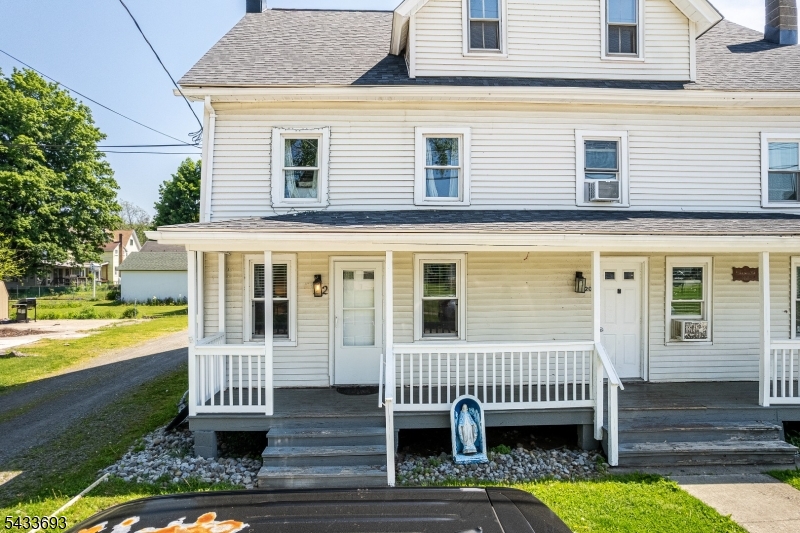 22 Decatur Street Knowlton NJ 07832
