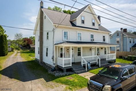 22 Decatur Street Knowlton NJ 07832