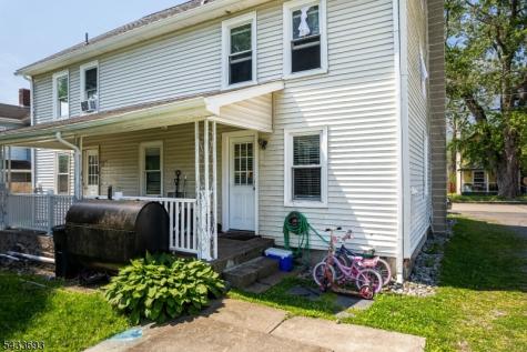 22 Decatur Street Knowlton NJ 07832