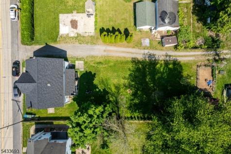 22 Decatur Street Knowlton NJ 07832