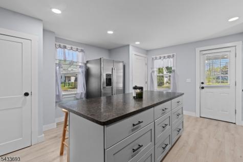 22 Decatur Street Knowlton NJ 07832
