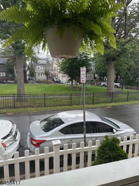 22 Homestead Park Newark NJ 07108