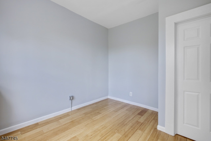 946 Mayor Gibson Boulevard Newark NJ 07102