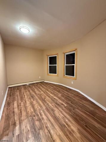 389 Amherst Street East Orange NJ 07018