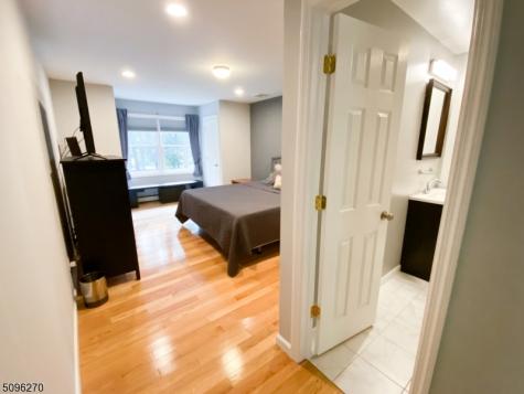 6 Moiyas Road Wayne NJ 07470