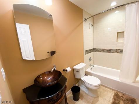 6 Moiyas Road Wayne NJ 07470