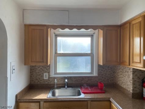 2612 Whittier Place Union NJ 07083