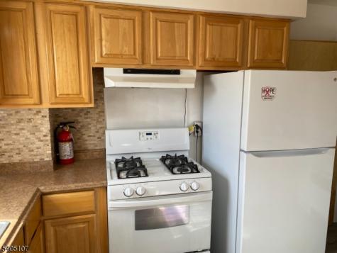 2612 Whittier Place Union NJ 07083