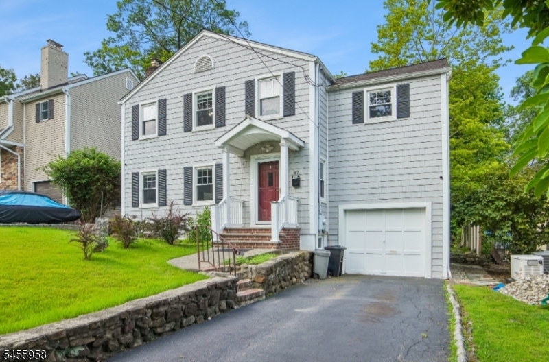 47 W Lawn Road Livingston NJ 07039