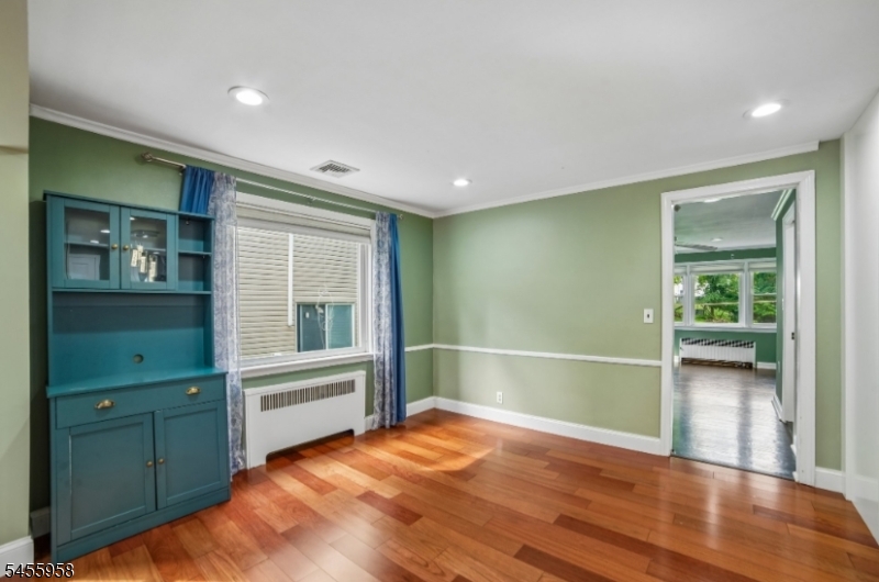 47 W Lawn Road Livingston NJ 07039