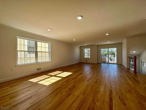 135 Court Street Elizabeth NJ 07206