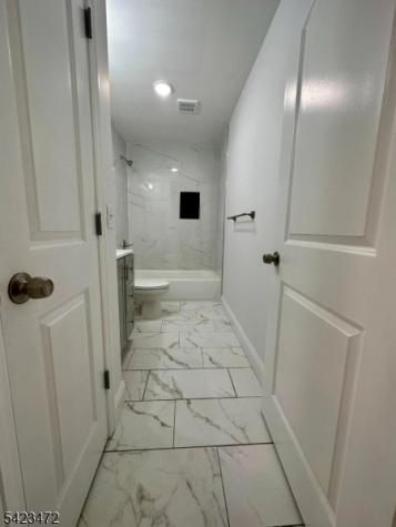 135 Court Street Elizabeth NJ 07206