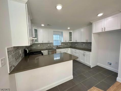 135 Court Street Elizabeth NJ 07206