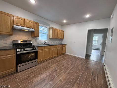 226 N Clinton Street East Orange NJ 07017