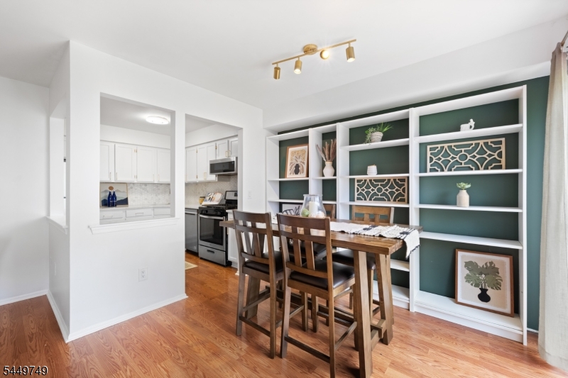 53 Dewitt Lane Hillsborough NJ 08844