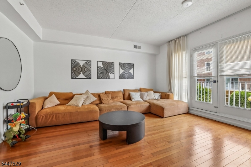 358 Rector Perth Amboy NJ 08861