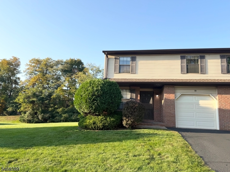 18 Dogwood Drive Edison NJ 08820