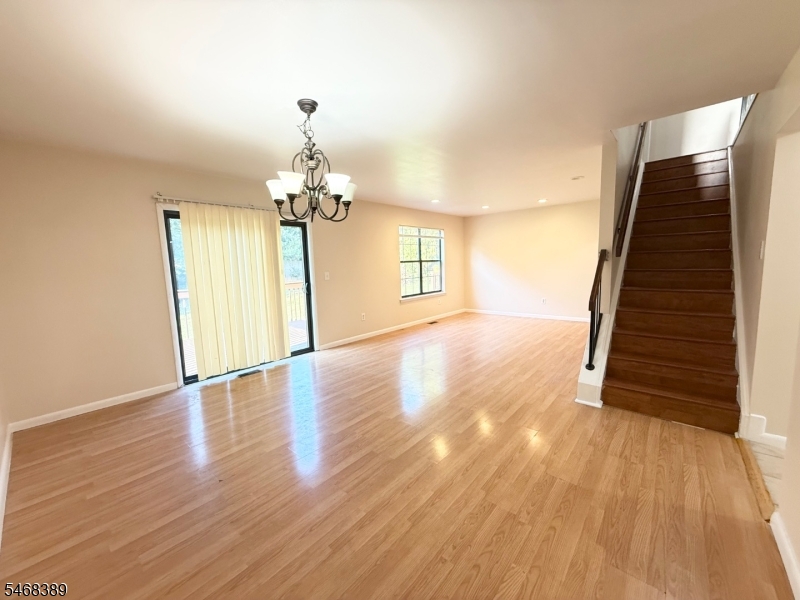 18 Dogwood Drive Edison NJ 08820