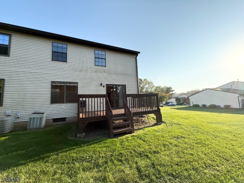 18 Dogwood Drive Edison NJ 08820