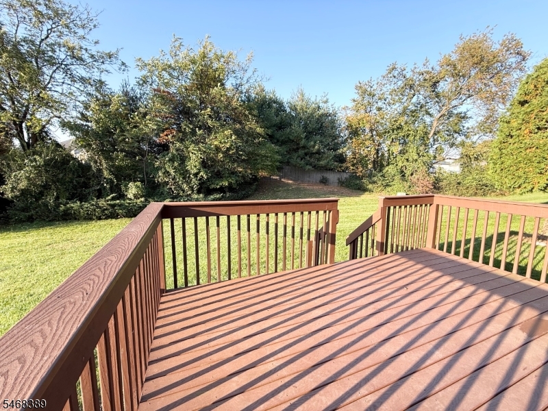 18 Dogwood Drive Edison NJ 08820
