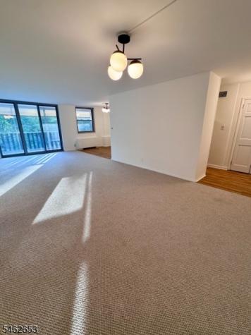 530 Valley Road Montclair NJ 07043