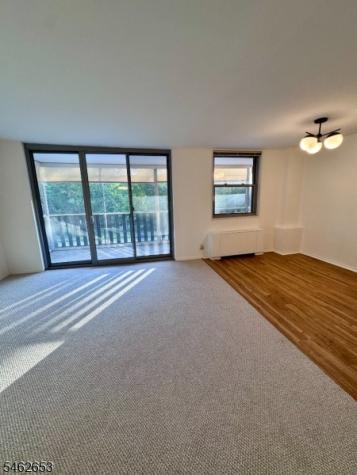 530 Valley Road Montclair NJ 07043