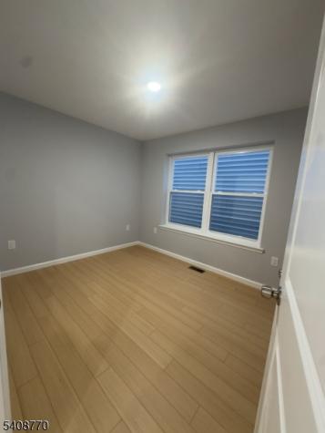 29 Isabella Avenue 1st Fl Newark NJ 07106