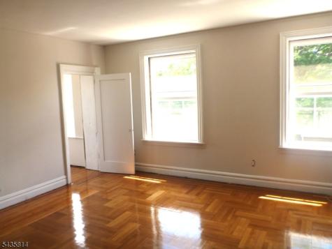 9 Vernon Avenue Newark NJ 07108