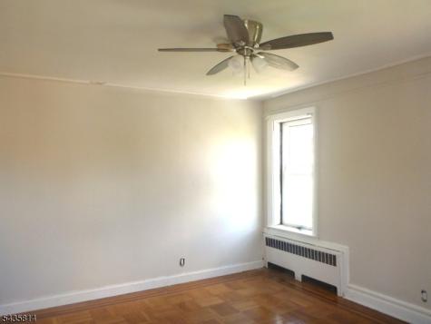 9 Vernon Avenue Newark NJ 07108