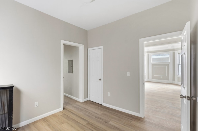 37 Mapes Avenue Newark NJ 07112