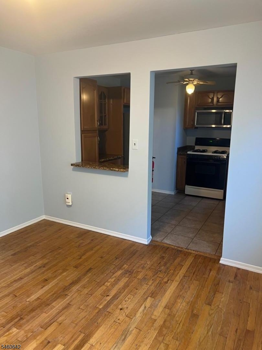 1105 N Oaks Boulevard North Brunswick NJ 08902
