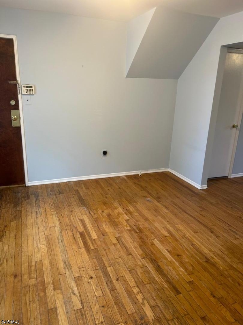 1105 N Oaks Boulevard North Brunswick NJ 08902