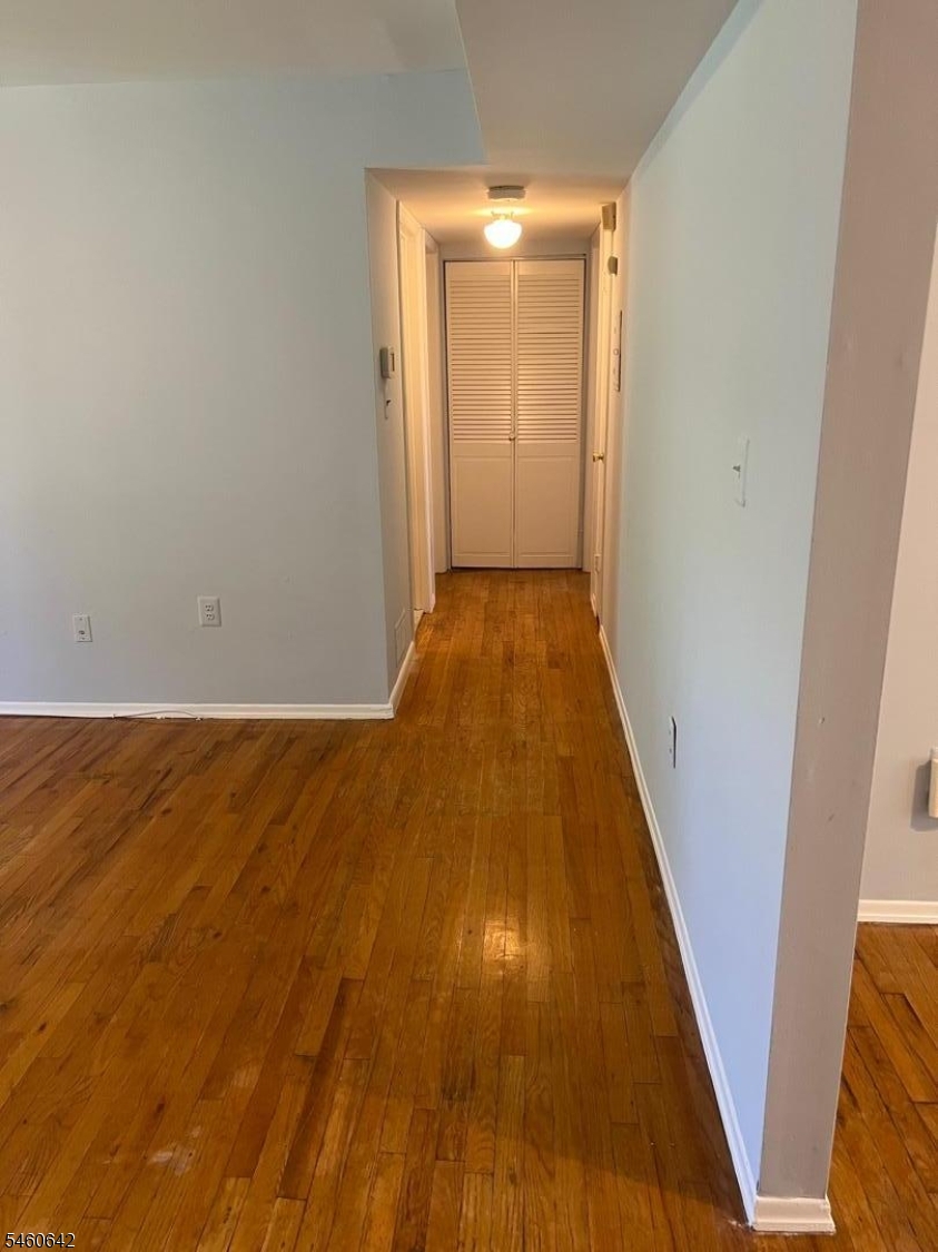 1105 N Oaks Boulevard North Brunswick NJ 08902