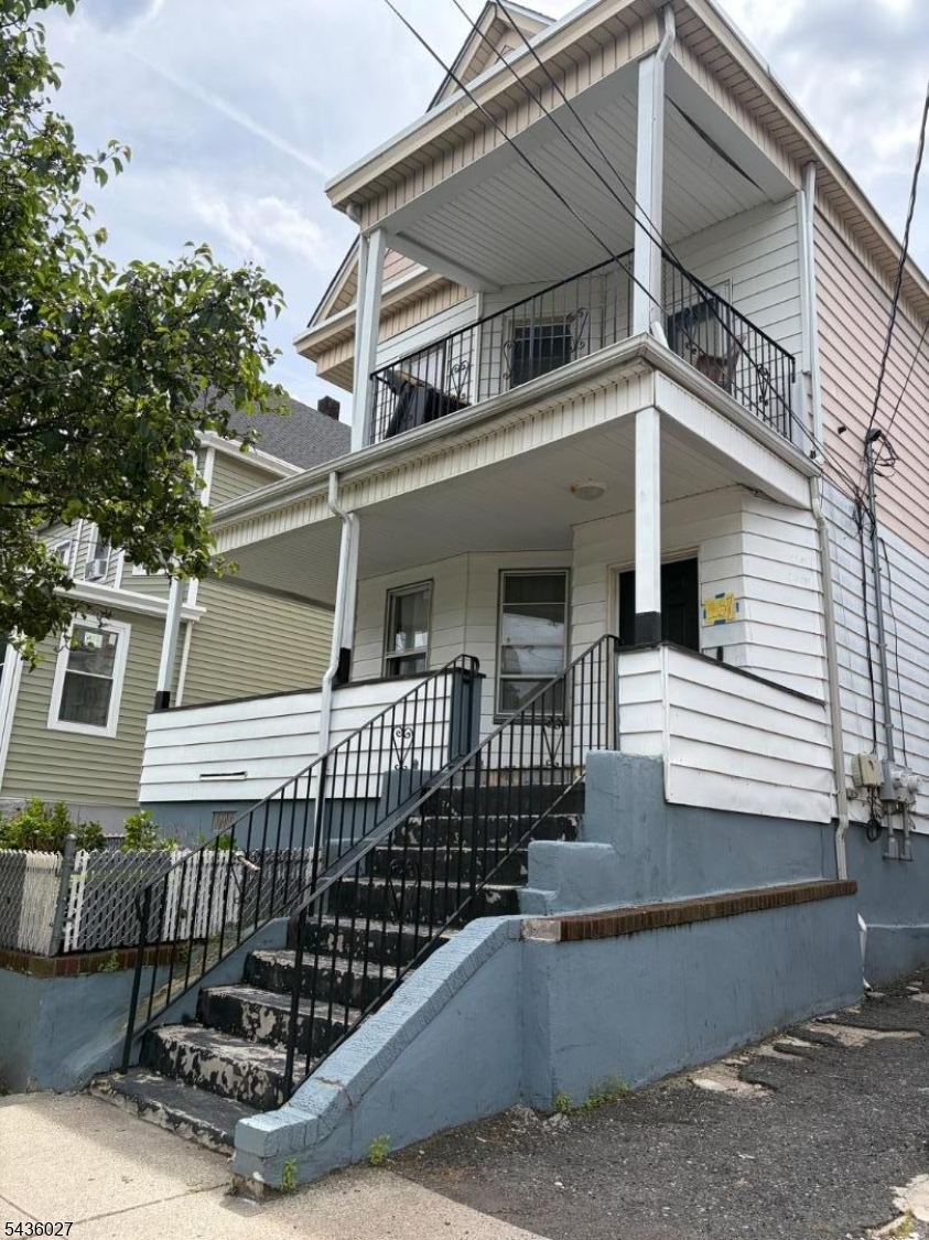 157 Hamilton Avenue Passaic NJ 07055