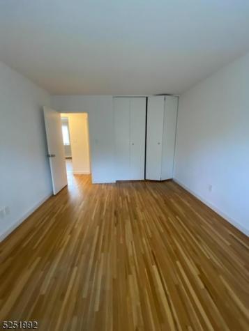 806 Morris Turnpike Millburn NJ 07078