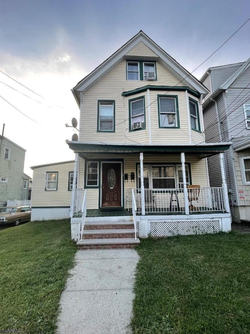 87 Watson Avenue West Orange NJ 07052