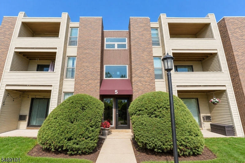 5 River Road Unit 5a Nutley NJ 07110