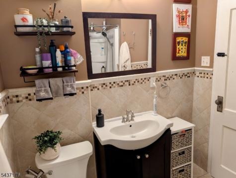 2518 Hawthorne Avenue Union NJ 07083