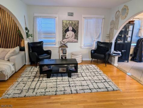 2518 Hawthorne Avenue Union NJ 07083