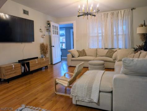 2518 Hawthorne Avenue Union NJ 07083