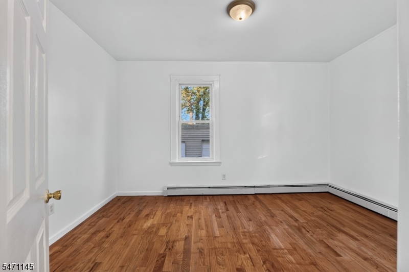 21 Robert Place Irvington NJ 07111