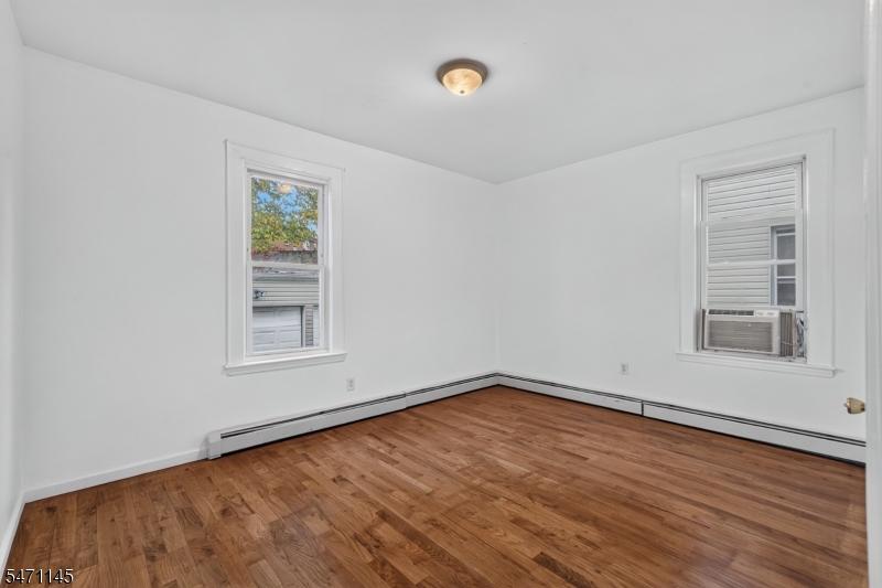 21 Robert Place Irvington NJ 07111